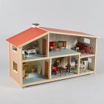 593540 Doll's house